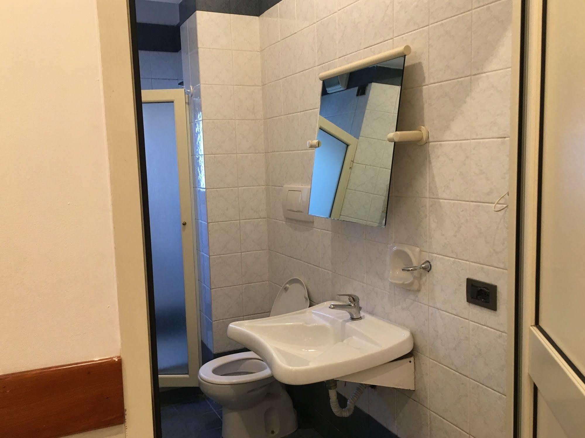 Hotel Rubino Рим Екстер'єр фото